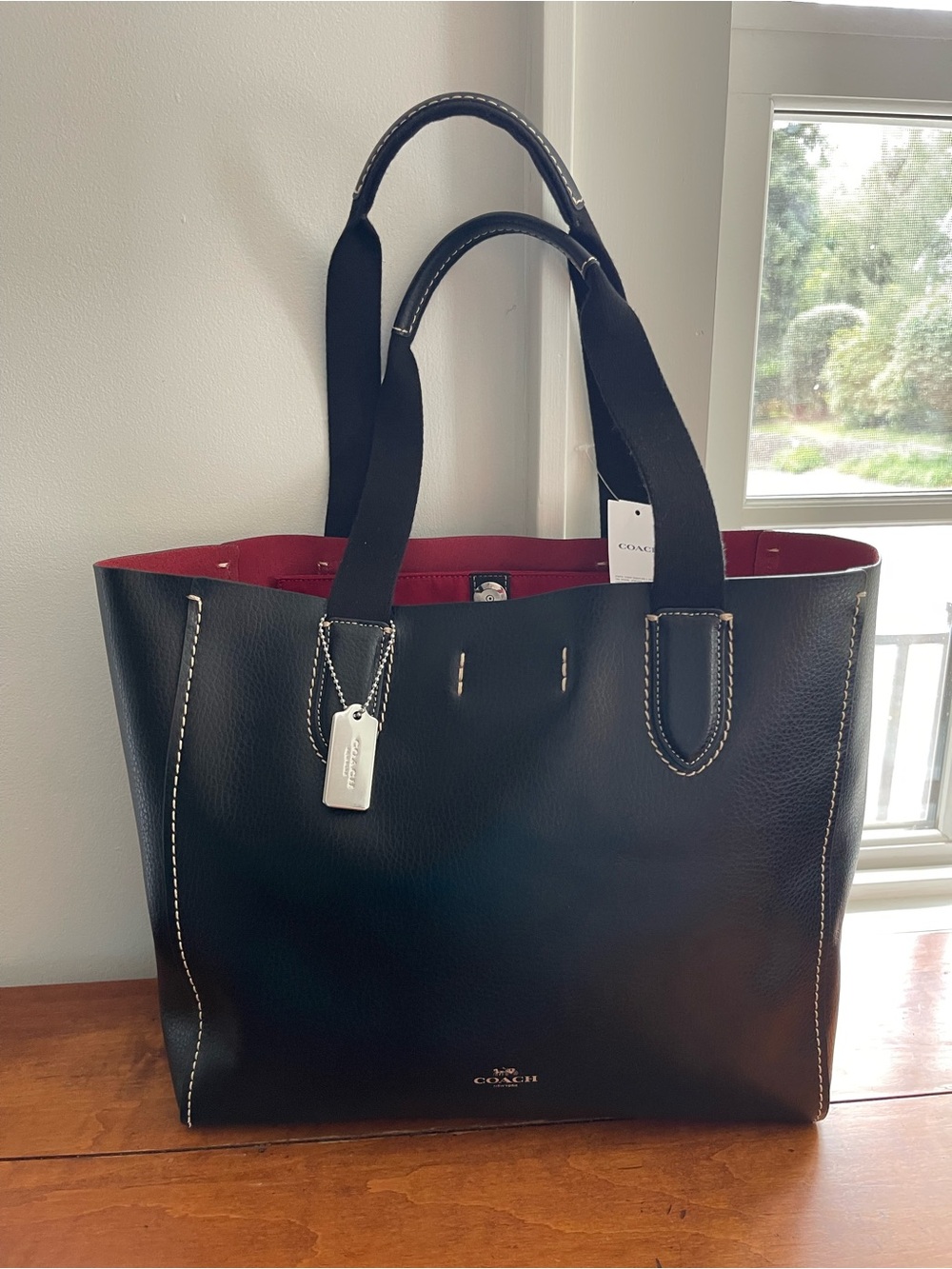 New With Tags: Coach Derby Leather Tote (H2298–58660)